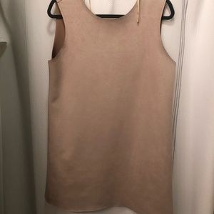 Beige dress from Zara. Size: L